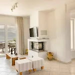 Vila Renata